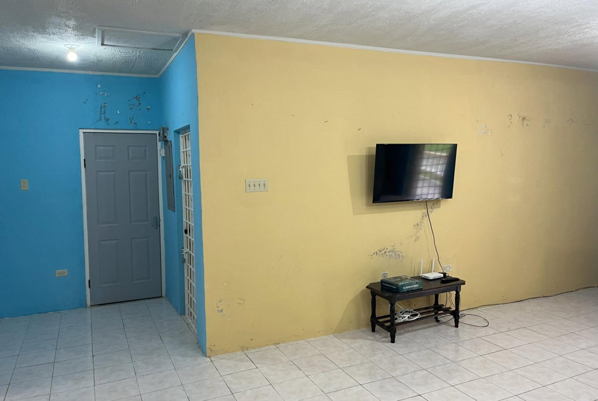 Fifth image of 3 Airy Mount Road in Mandeville, Manchester, Jamaica - property is For Sale