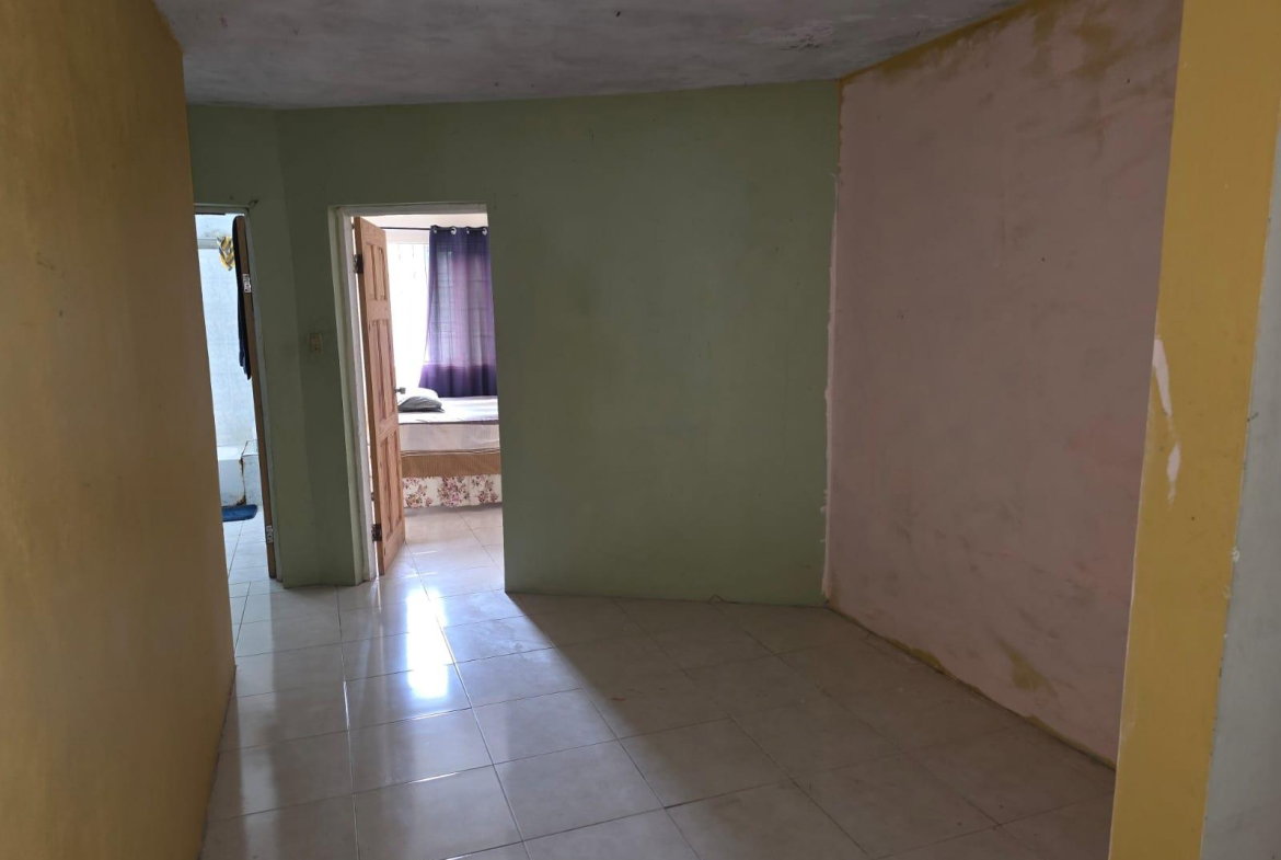 Eleventh image of 860 Upper Deck Avenue Porto b in Sign, St. James, Jamaica - property is For Sale