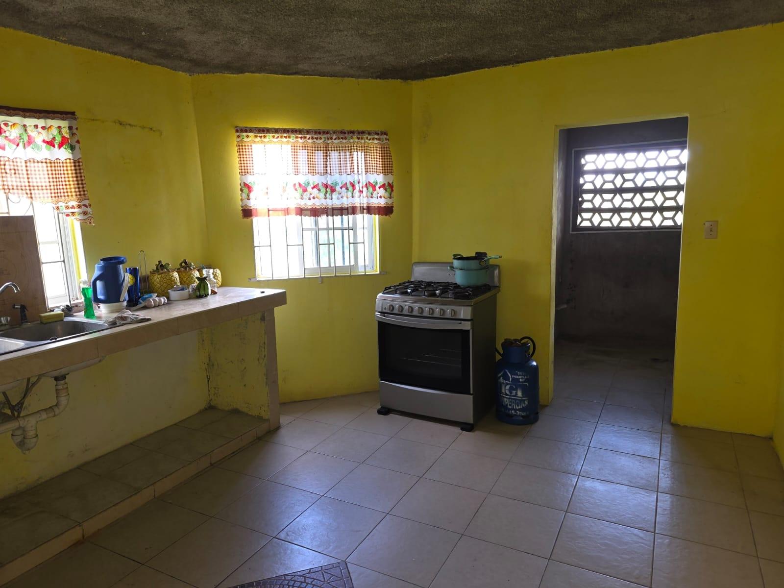 Thirteenth image of 860 Upper Deck Avenue Porto b in Sign, St. James, Jamaica - property is For Sale