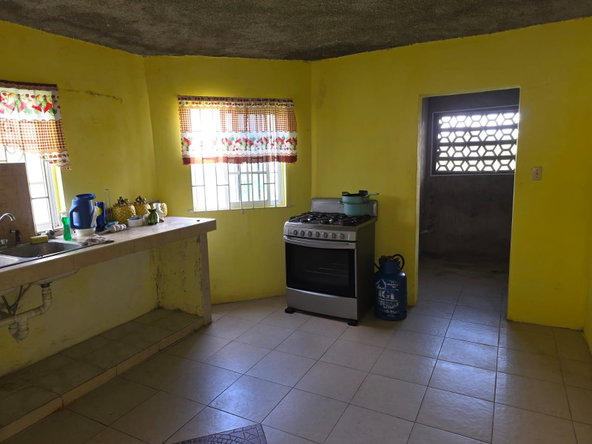 Thirteenth image of 860 Upper Deck Avenue Porto b in Sign, St. James, Jamaica - property is For Sale