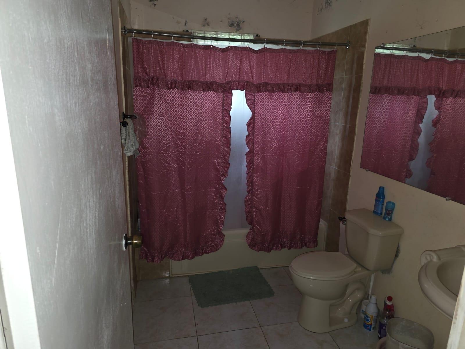 Eighteenth image of 860 Upper Deck Avenue Porto b in Sign, St. James, Jamaica - property is For Sale