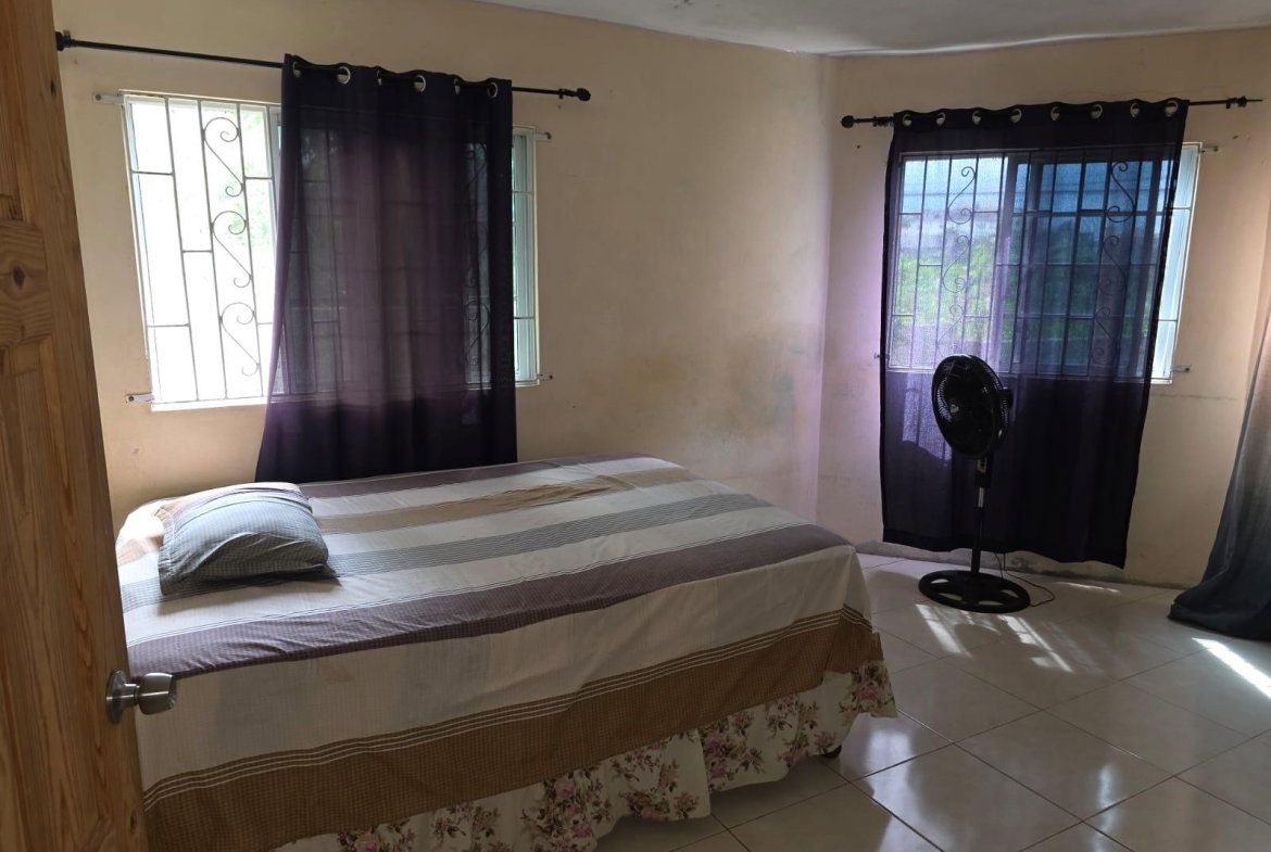 Nineteenth image of 860 Upper Deck Avenue Porto b in Sign, St. James, Jamaica - property is For Sale