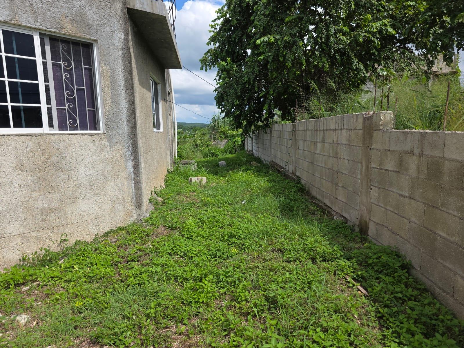 Fifth image of 860 Upper Deck Avenue Porto b in Sign, St. James, Jamaica - property is For Sale