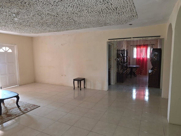 Eighth image of 860 Upper Deck Avenue Porto b in Sign, St. James, Jamaica - property is For Sale