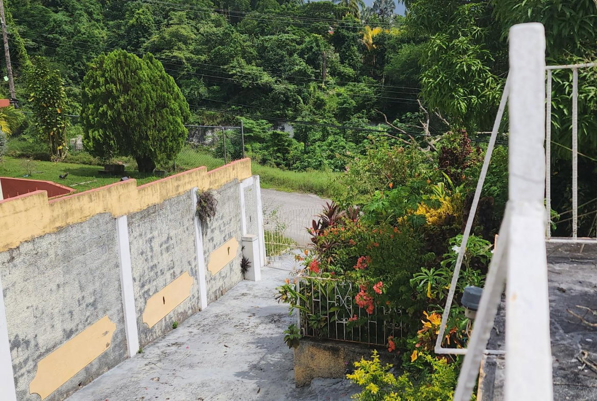 Fourth image of 417 Portobello Heights in Porto Bello Heights, St. James, Jamaica - property is For Rent