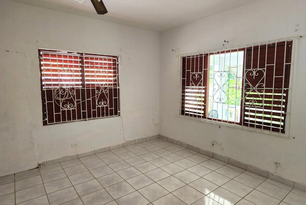 Sixth image of 417 Portobello Heights in Porto Bello Heights, St. James, Jamaica - property is For Rent
