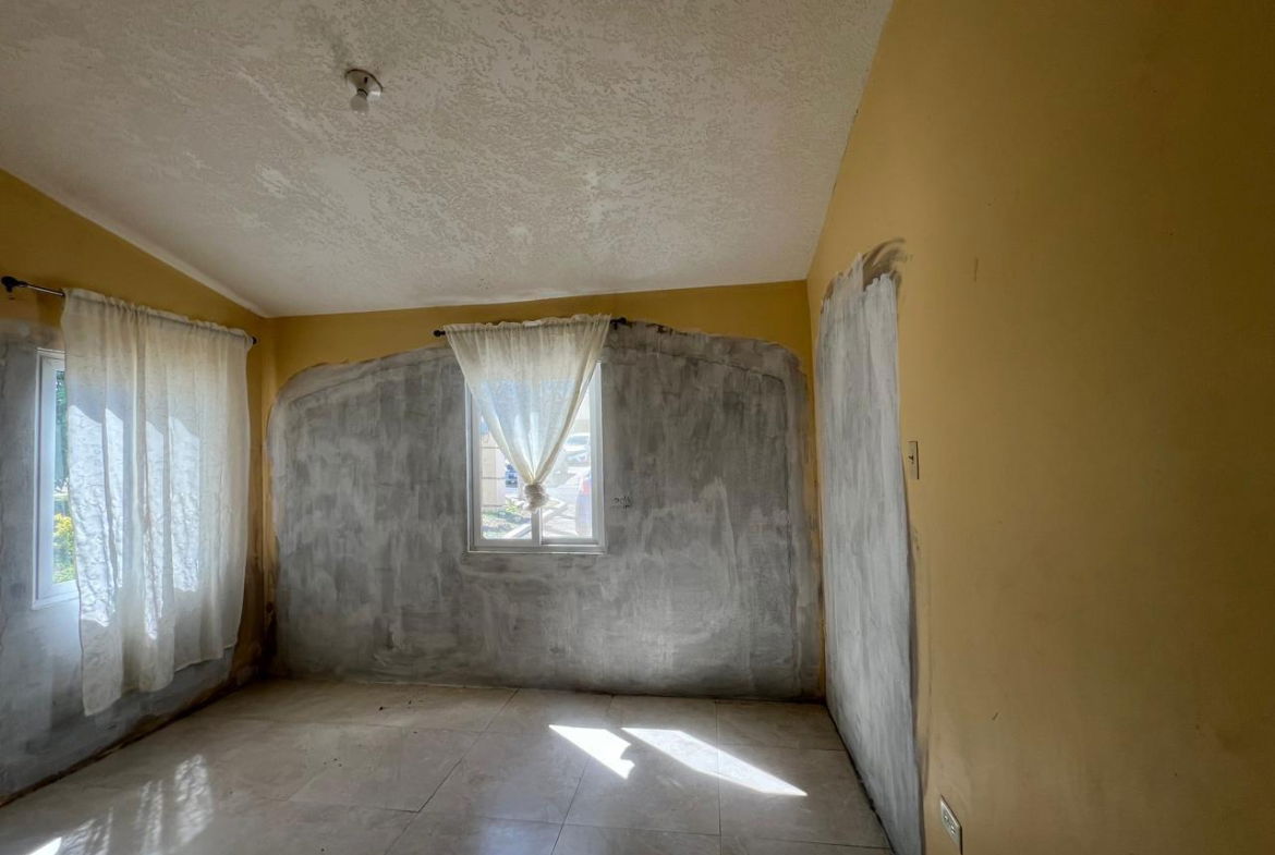 Thirteenth image of Nells Cottage , Halse Hal in May Pen, Clarendon, Jamaica - property is For Sale