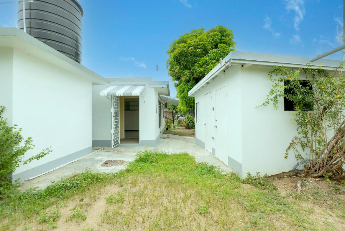 Seventeenth image of 22 Bedford Park Avenue in Kingston 10, St. Andrew, Jamaica - property is For Rent