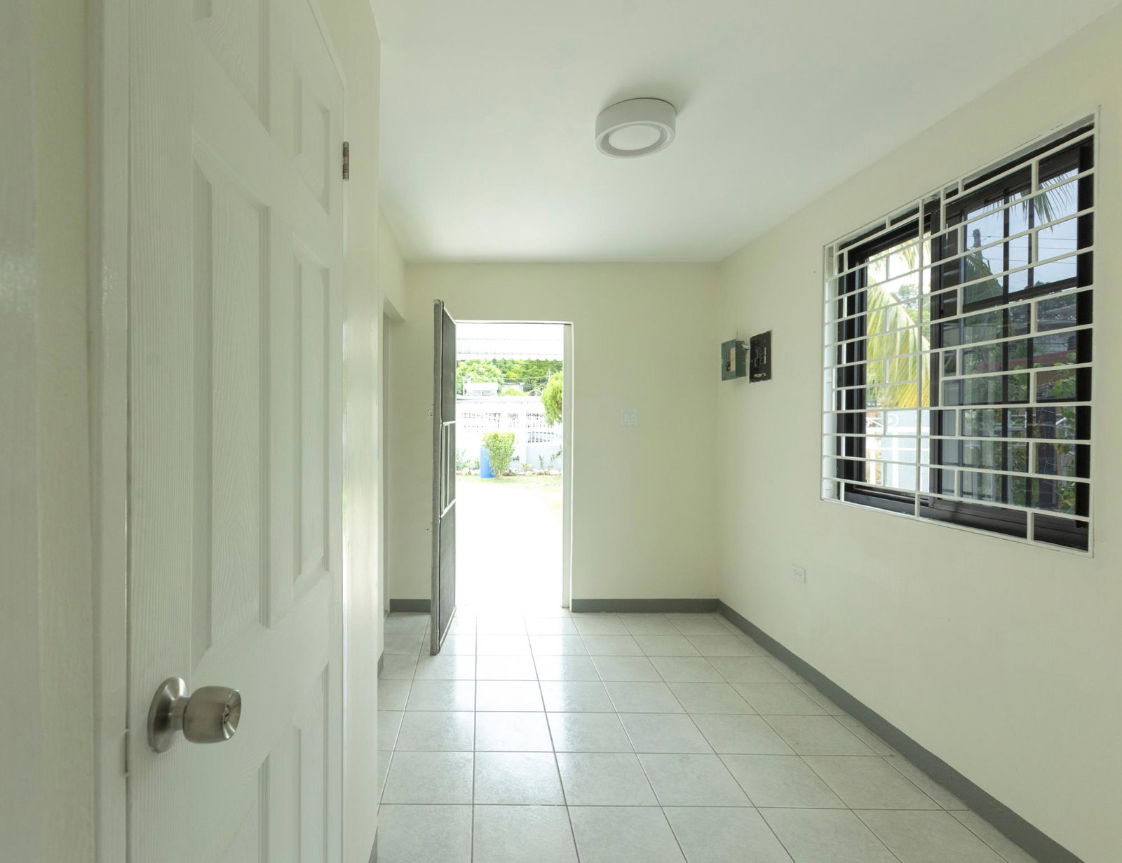 Spacious-4-Bedroom-Bungalow-for-Rent-in-Kingston-10-St.-Andrew Tenth image of 22 Bedford Park Avenue in Kingston 10, St. Andrew, Jamaica - property is For Rent