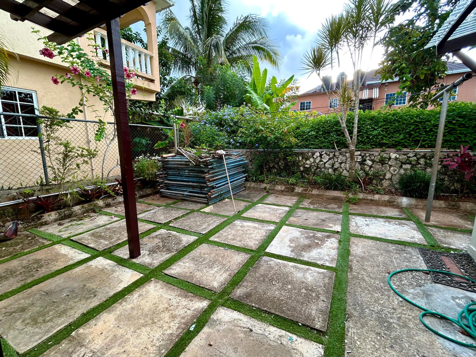 Spacious-4-Bedroom-House-for-Rent-in-East-Ingleside-Mandeville-Jamaica Sixth image of 4 Hoofatt dr East Ingleside in Mandeville, Manchester, Jamaica - property is For Rent