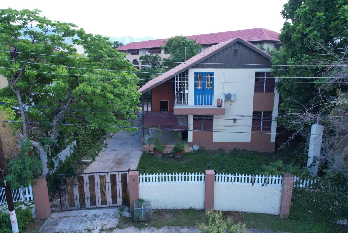 First image of 16 East King's House Circle, in Kingston 6, St. Andrew, Jamaica - property is For Rent
