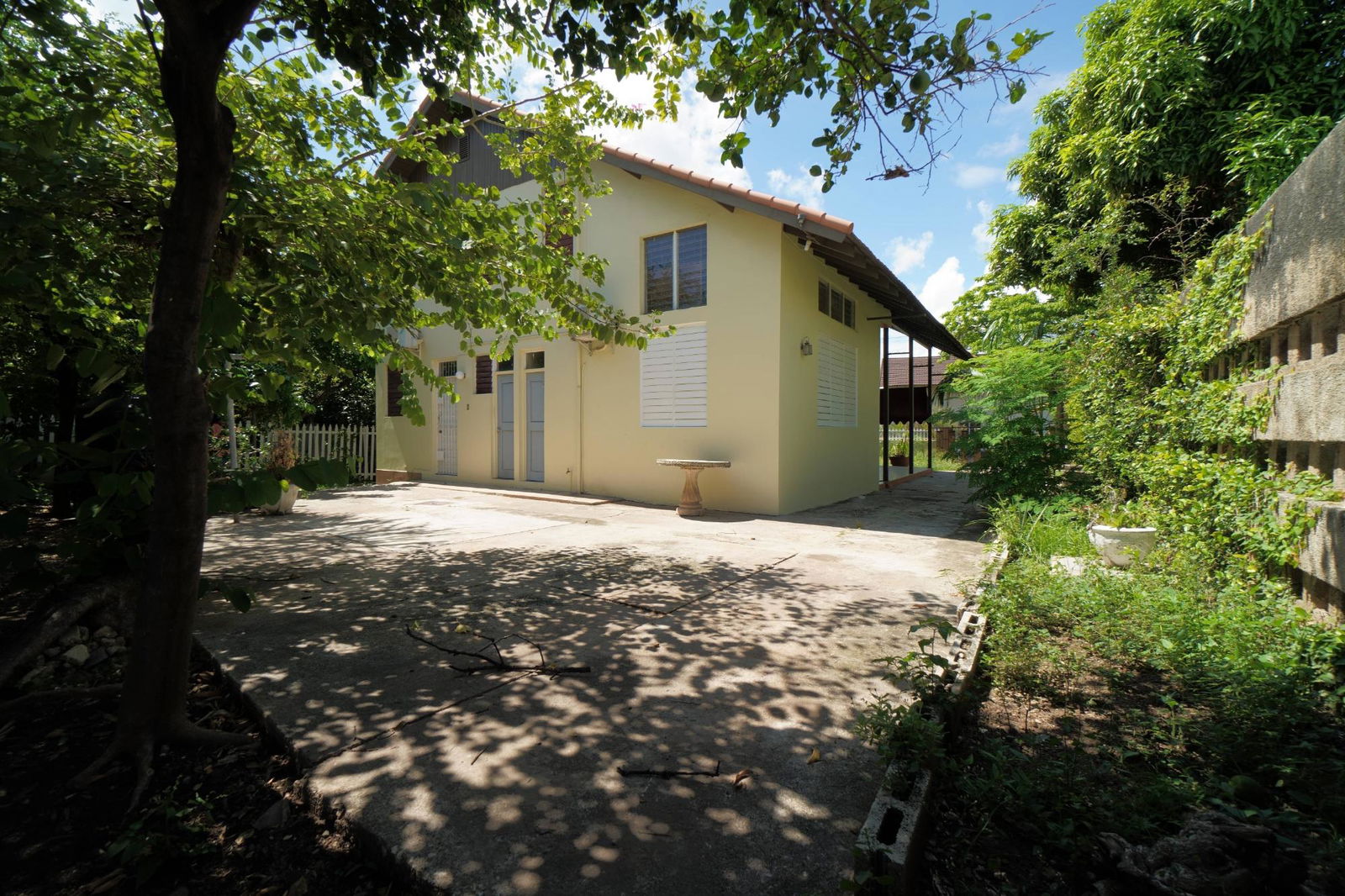 Twenty-Third image of 16 East King's House Circle, in Kingston 6, St. Andrew, Jamaica - property is For Rent