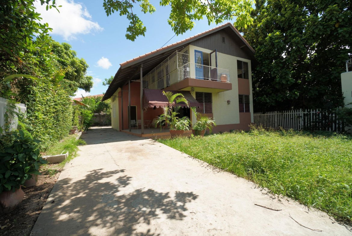 Twenty-Fourth image of 16 East King's House Circle, in Kingston 6, St. Andrew, Jamaica - property is For Rent