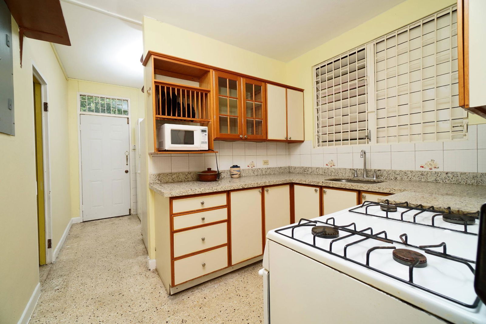 Sixth image of 16 East King's House Circle, in Kingston 6, St. Andrew, Jamaica - property is For Rent