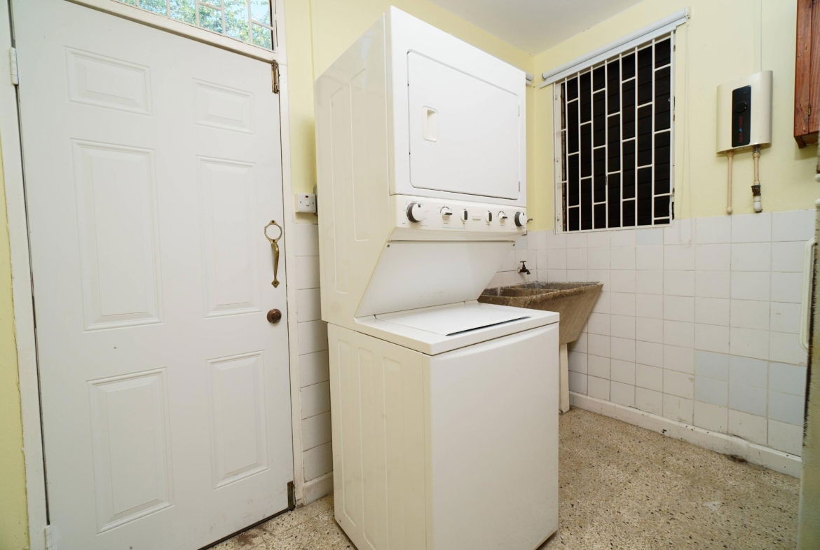 Seventh image of 16 East King's House Circle, in Kingston 6, St. Andrew, Jamaica - property is For Rent