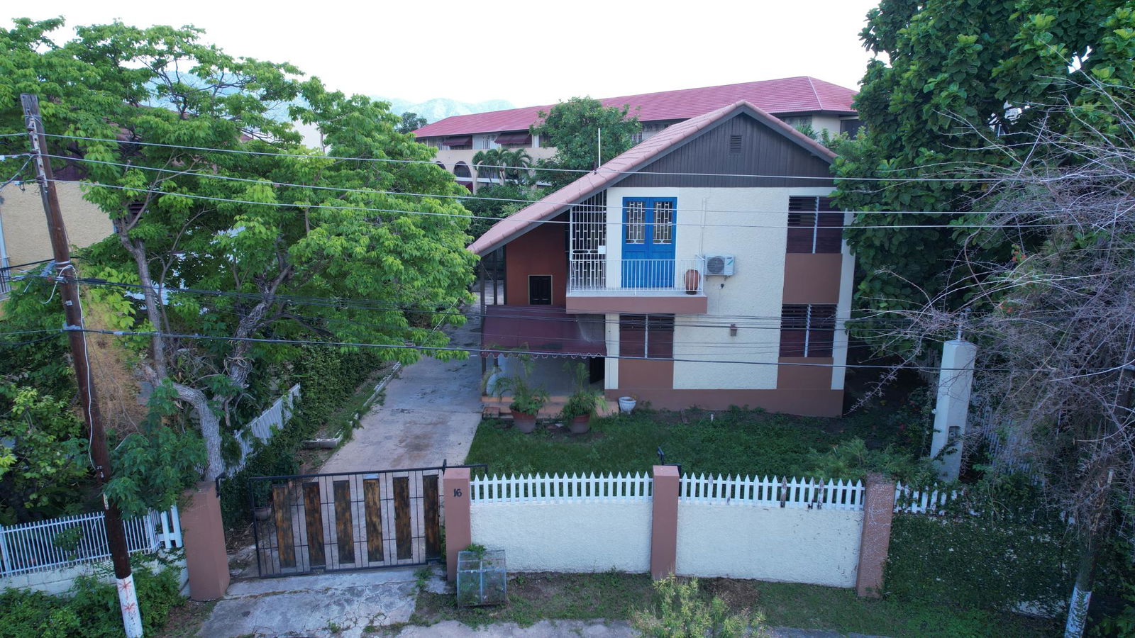 First image of 16 East King's House Circle, in Kingston 6, St. Andrew, Jamaica - property is For Rent