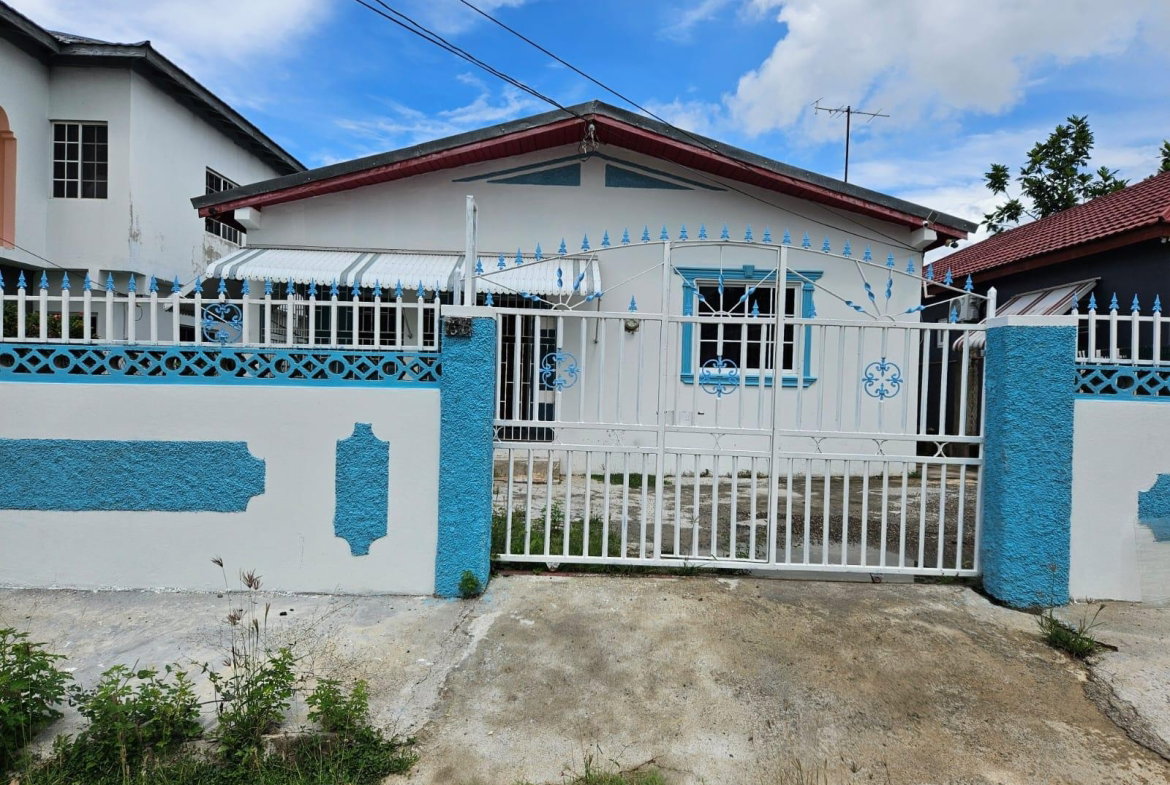Third image of 68 Oleander Drive in Four Paths, Clarendon, Jamaica - property is For Sale