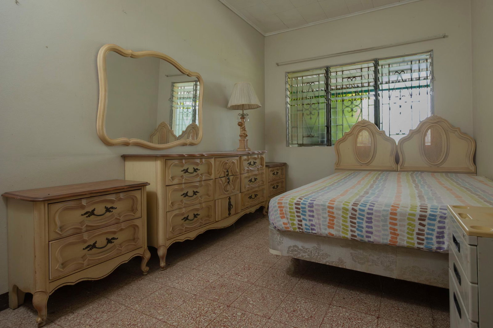 Spacious-4-Bedroom-House-for-Sale-in-Forest-Hills-St.-Andrew-Jamaica Thirteenth image of 1 Forest Hills in Kingston 19, St. Andrew, Jamaica - property is For Sale