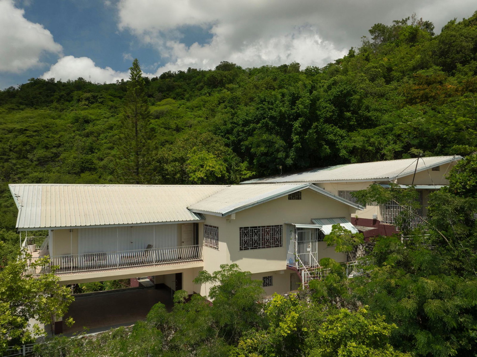 Spacious-4-Bedroom-House-for-Sale-in-Forest-Hills-St.-Andrew-Jamaica Twenty-Eighth image of 1 Forest Hills in Kingston 19, St. Andrew, Jamaica - property is For Sale