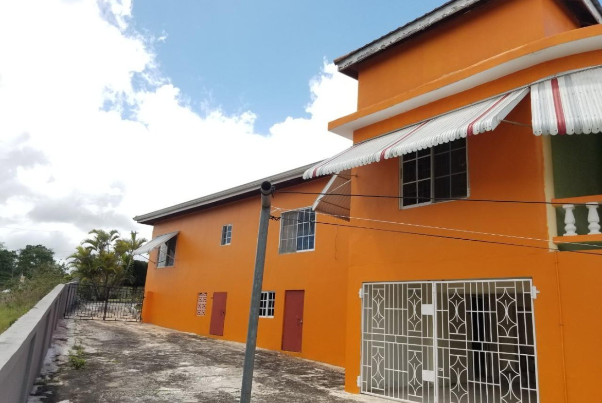 Twelfth image of Clandon, Spalding , Manch in Clandon, Manchester, Jamaica - property is For Sale