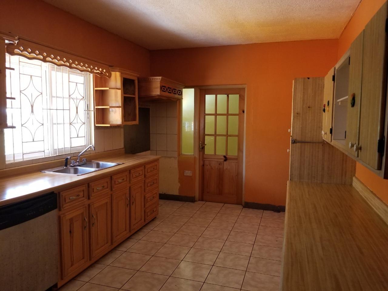 Eighteenth image of Clandon, Spalding , Manch in Clandon, Manchester, Jamaica - property is For Sale