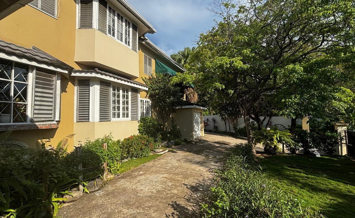 Thirteenth image of Widcombe Way in Kingston 6, St. Andrew, Jamaica - property is For Sale