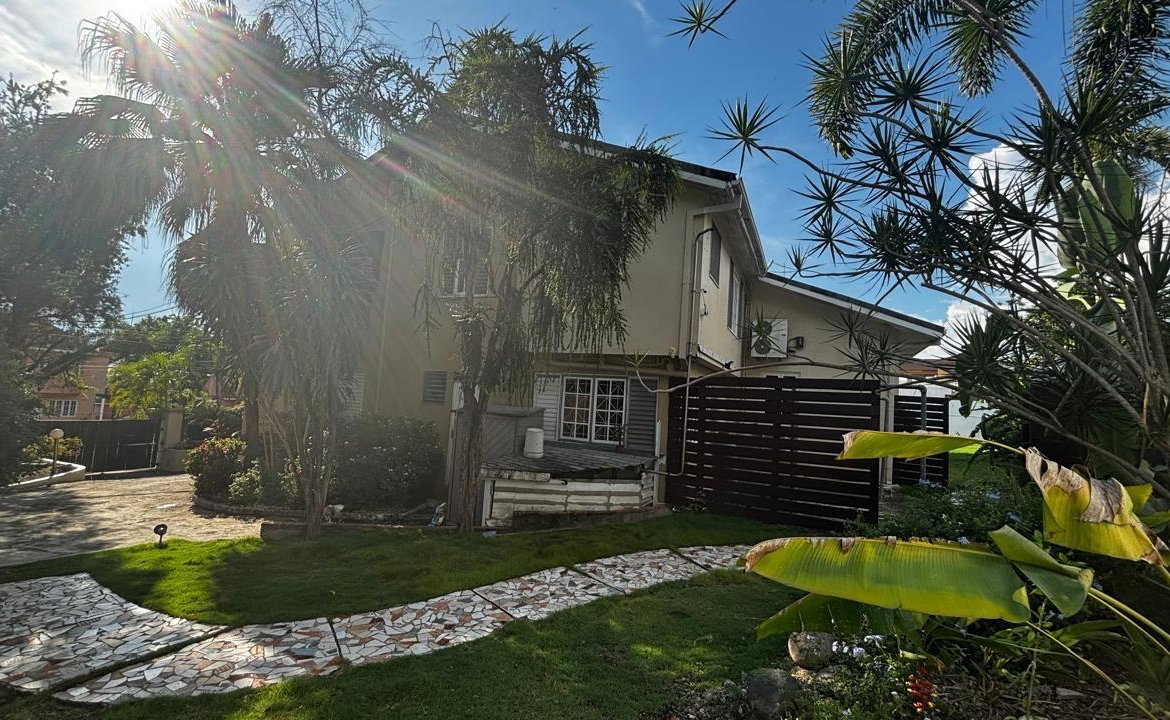 Sixteenth image of Widcombe Way in Kingston 6, St. Andrew, Jamaica - property is For Sale