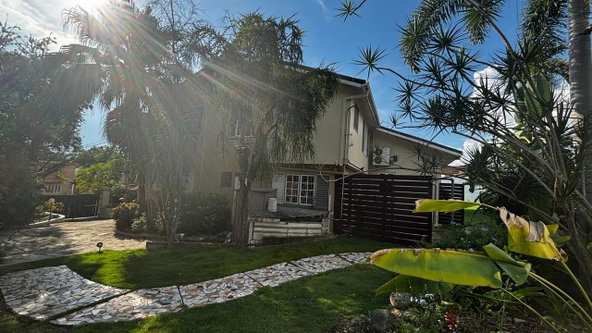 Sixteenth image of Widcombe Way in Kingston 6, St. Andrew, Jamaica - property is For Sale