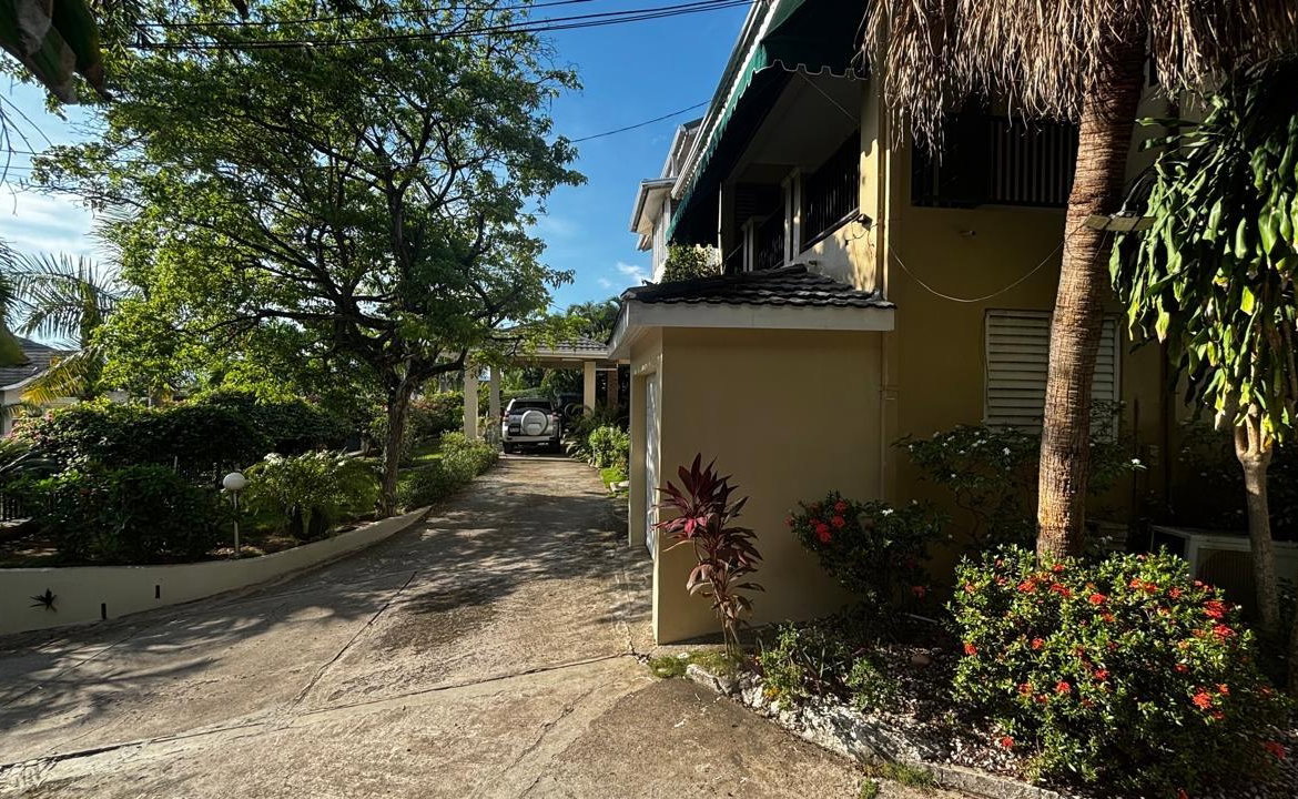 Eighth image of Widcombe Way in Kingston 6, St. Andrew, Jamaica - property is For Sale