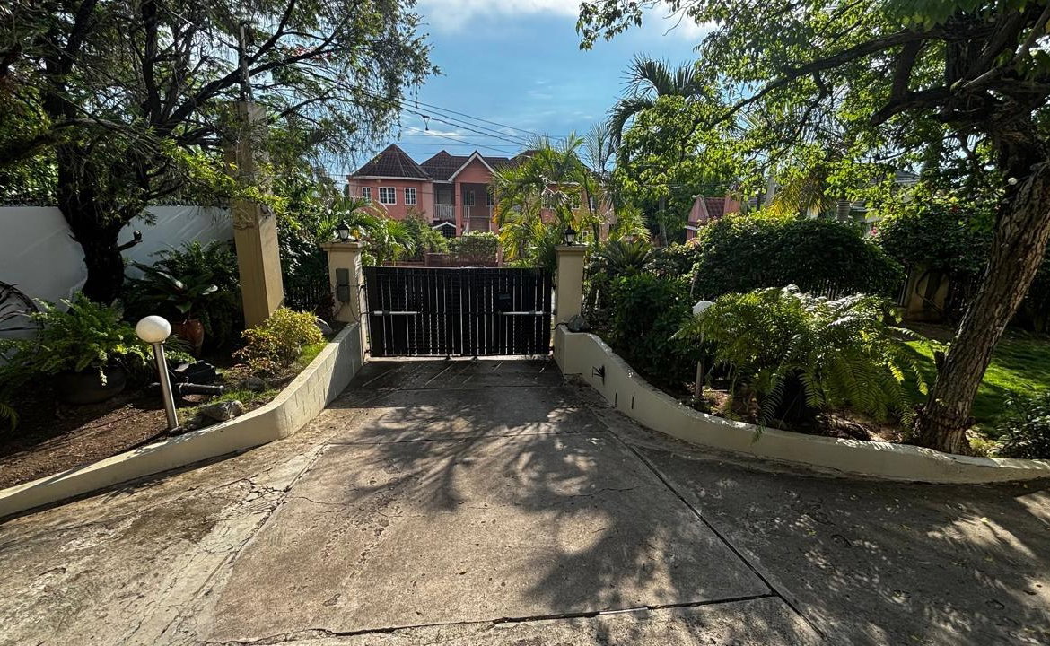 Tenth image of Widcombe Way in Kingston 6, St. Andrew, Jamaica - property is For Sale