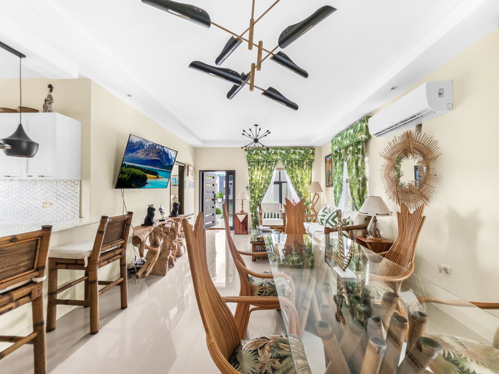 Sixth image of 132- Pyramid Point in Ocho Rios, St. Ann, Jamaica - property is For Sale
