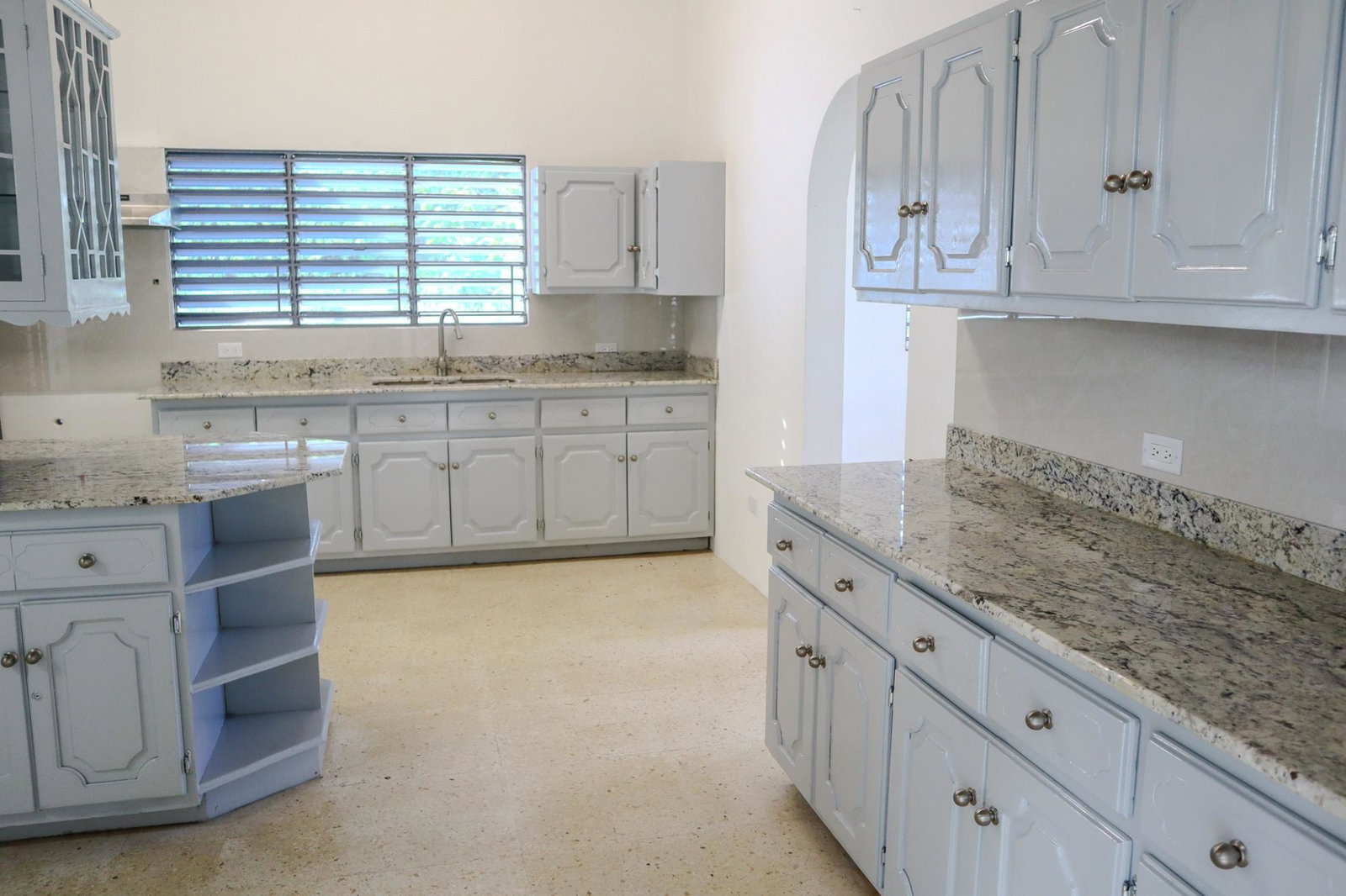 Ninth image of 14 Unity Hall in Unity Hall, St. James, Jamaica - property is For Rent