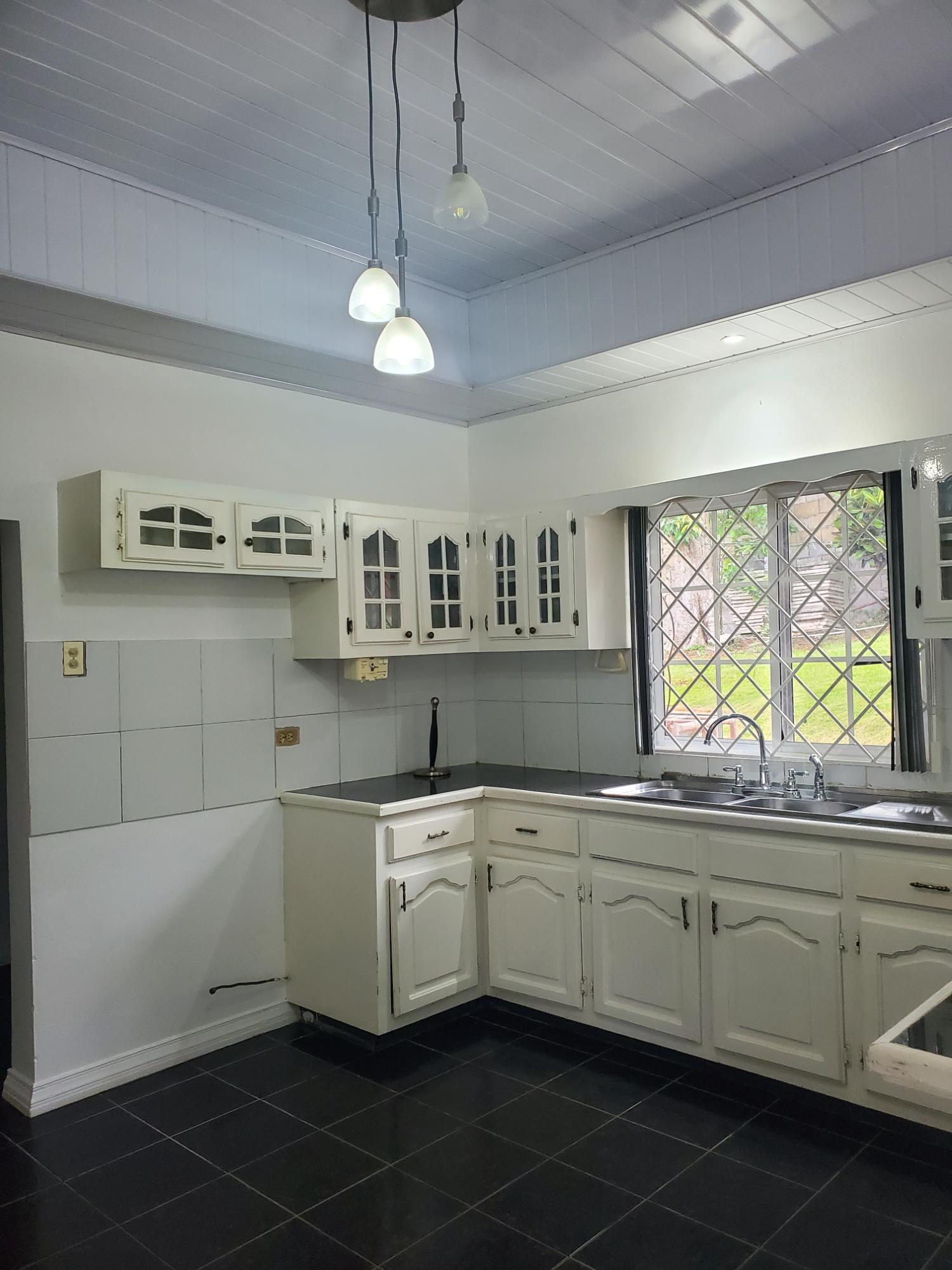 Stunning-4-Bedroom-House-for-Rent-in-Manchester-Jamaica-10-Patrick-Road Eleventh image of 10 Patrick Road in Mandeville, Manchester, Jamaica - property is For Rent