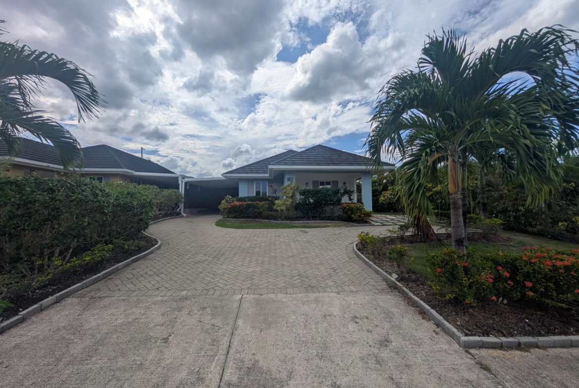 Second image of Breadfruit Avenue in Richmond, St. Ann, Jamaica - property is For Rent