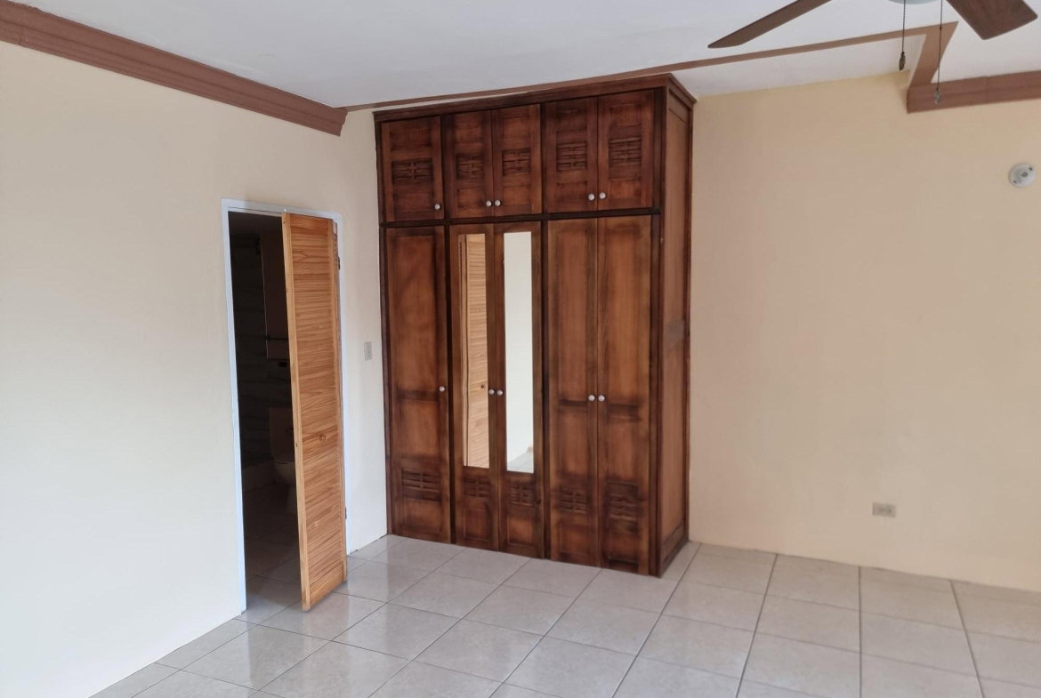 Ninth image of 269 Upper Fort, Hellshire St. in HELLSHIRE HILLS, St. Catherine, Jamaica - property is For Rent