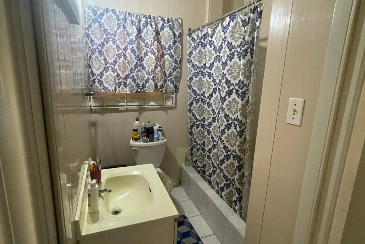 Seventh image of 510-510 Saturn Ave., Cedar Grove in Cedar Grove Estate, St. Catherine, Jamaica - property is For Sale