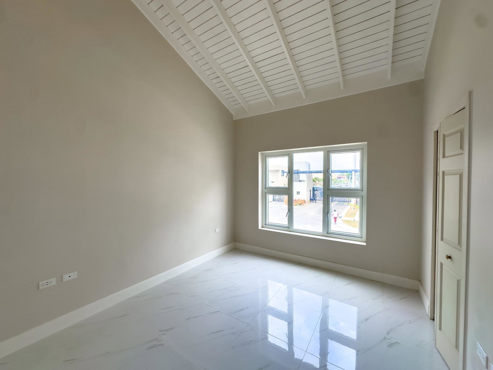 Townhouse-for-Sale-in-New-Brunswick-Village-St.-Catherine-Jamaica Thirteenth image of K3- New Brunswick Village in Spanish Town, St. Catherine, Jamaica - property is For Sale