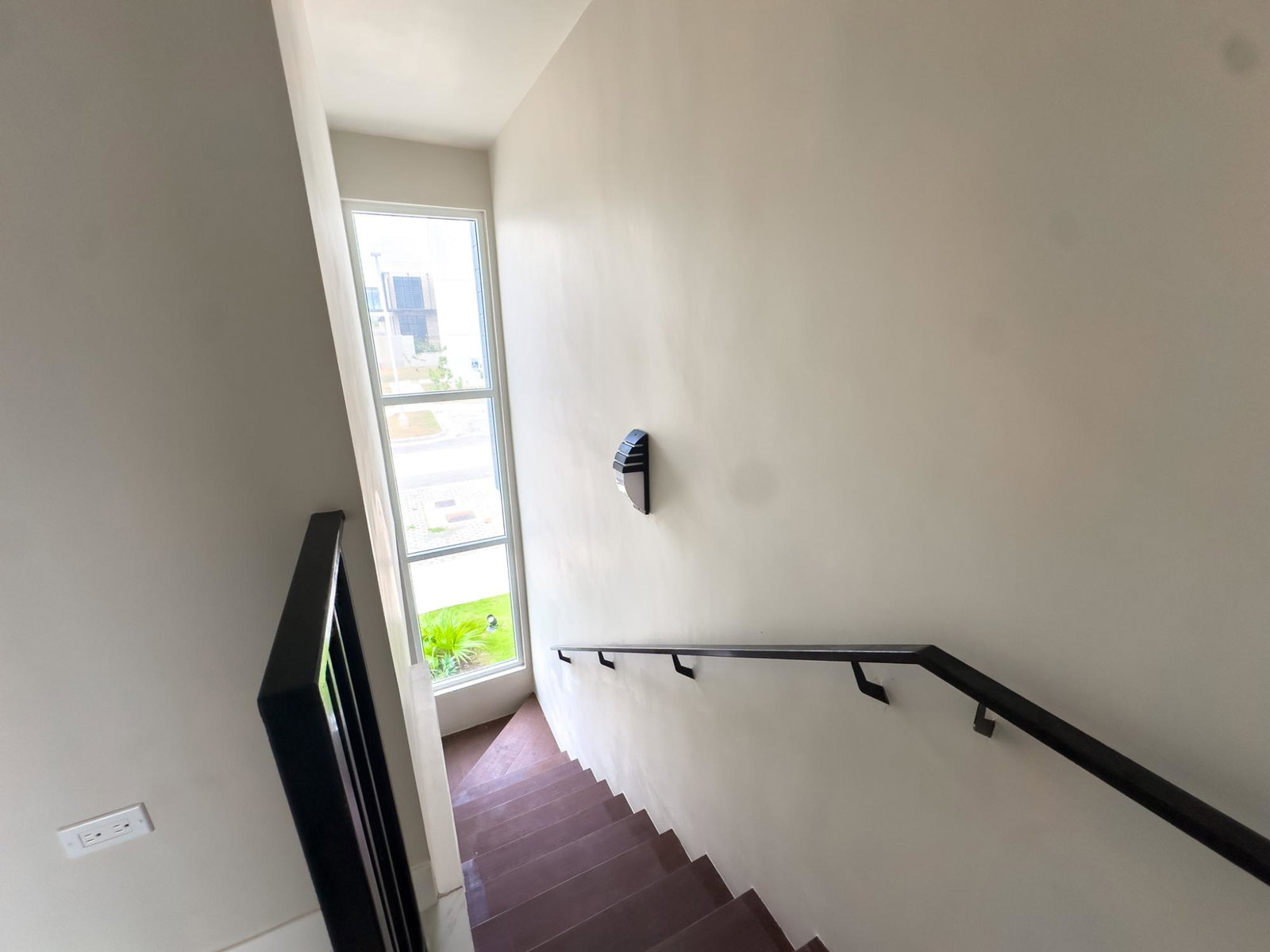 Townhouse-for-Sale-in-New-Brunswick-Village-St.-Catherine-Jamaica Sixteenth image of K3- New Brunswick Village in Spanish Town, St. Catherine, Jamaica - property is For Sale