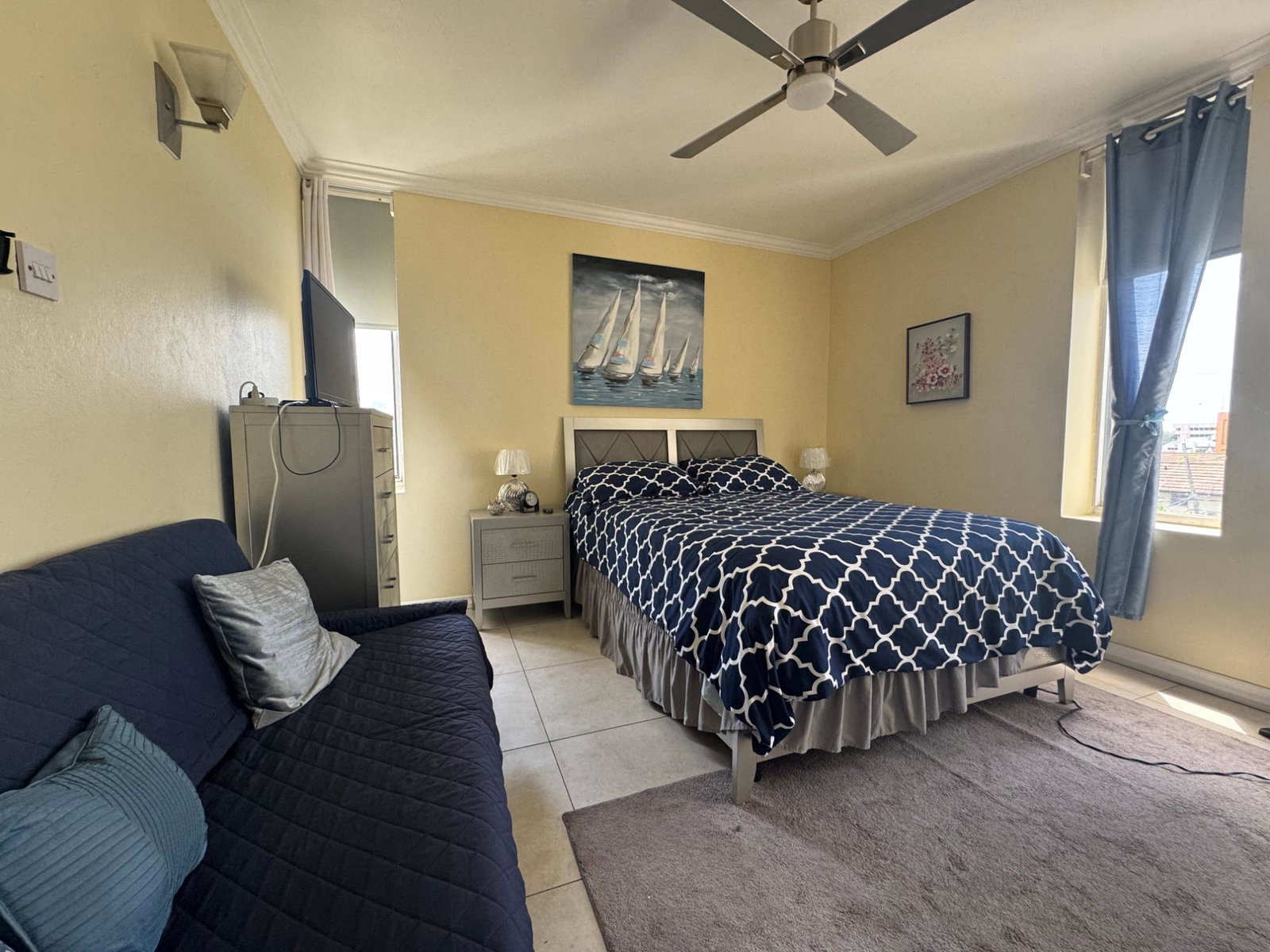 Turn-Key-2-Bed-Apartment-for-Rent-in-New-Kingston-St.-Andrew-Jamaica Thirteenth image of 18-3 Renfrew Road in Kingston 5, St. Andrew, Jamaica - property is For Rent