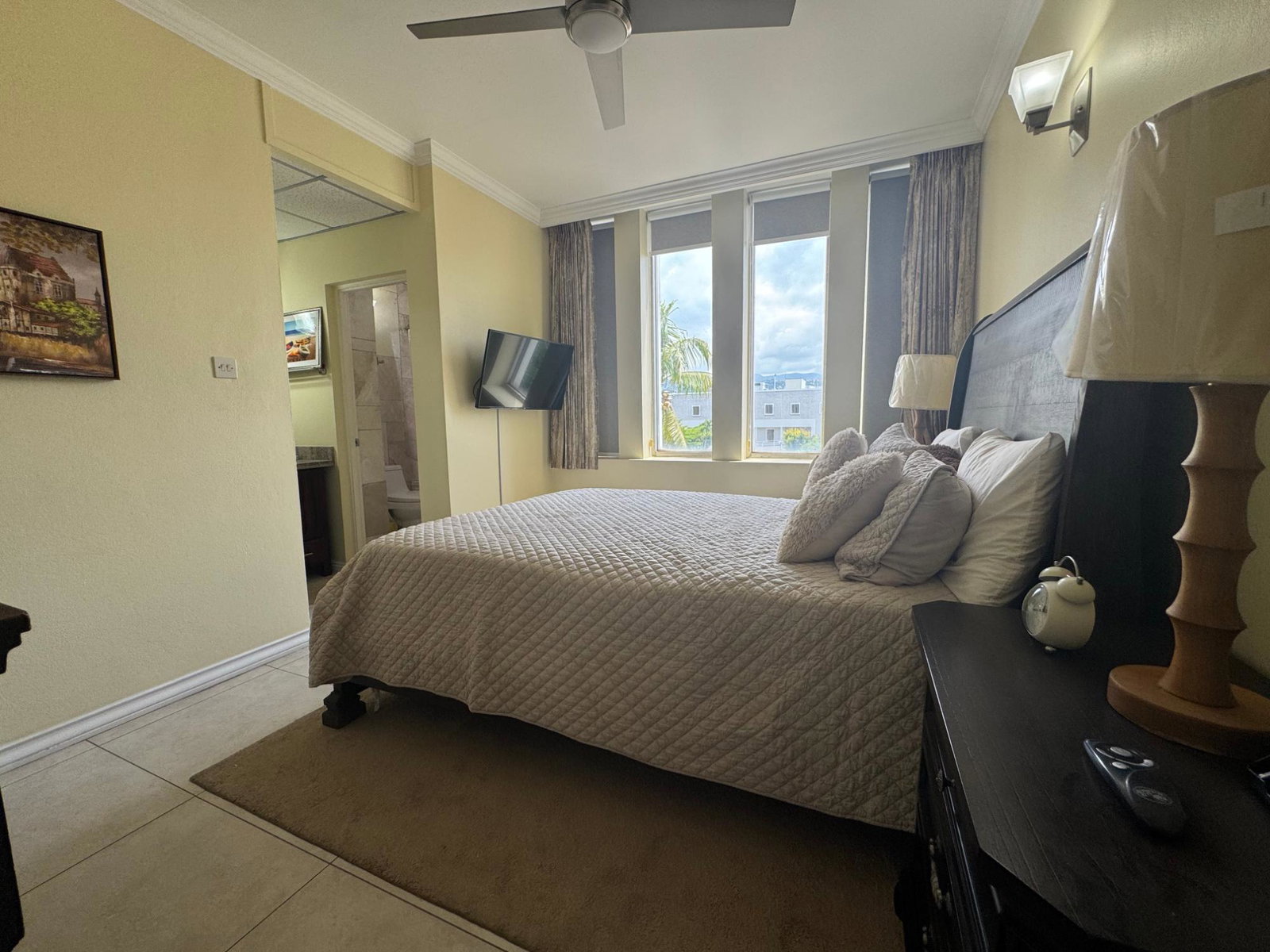 Turn-Key-2-Bed-Apartment-for-Rent-in-New-Kingston-St.-Andrew-Jamaica Twenty-Fourth image of 18-3 Renfrew Road in Kingston 5, St. Andrew, Jamaica - property is For Rent