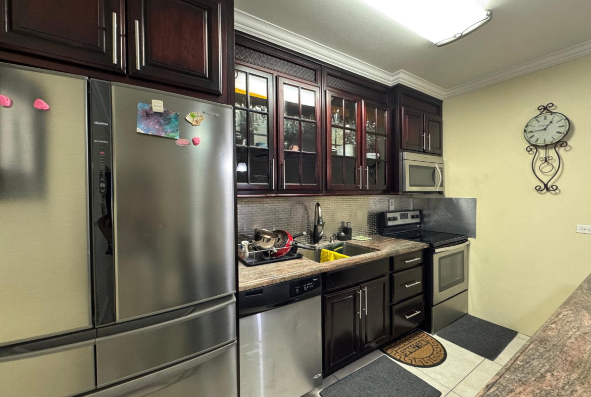 Eighth image of 18-3 Renfrew Road in Kingston 5, St. Andrew, Jamaica - property is For Rent