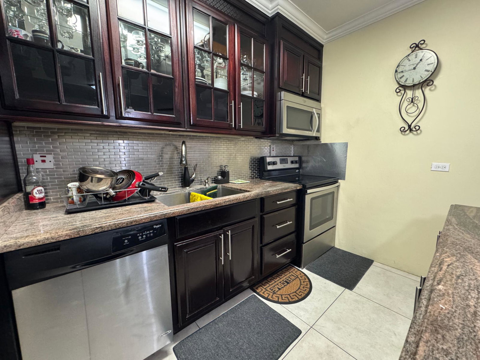 Turn-Key-2-Bed-Apartment-for-Rent-in-New-Kingston-St.-Andrew-Jamaica Ninth image of 18-3 Renfrew Road in Kingston 5, St. Andrew, Jamaica - property is For Rent