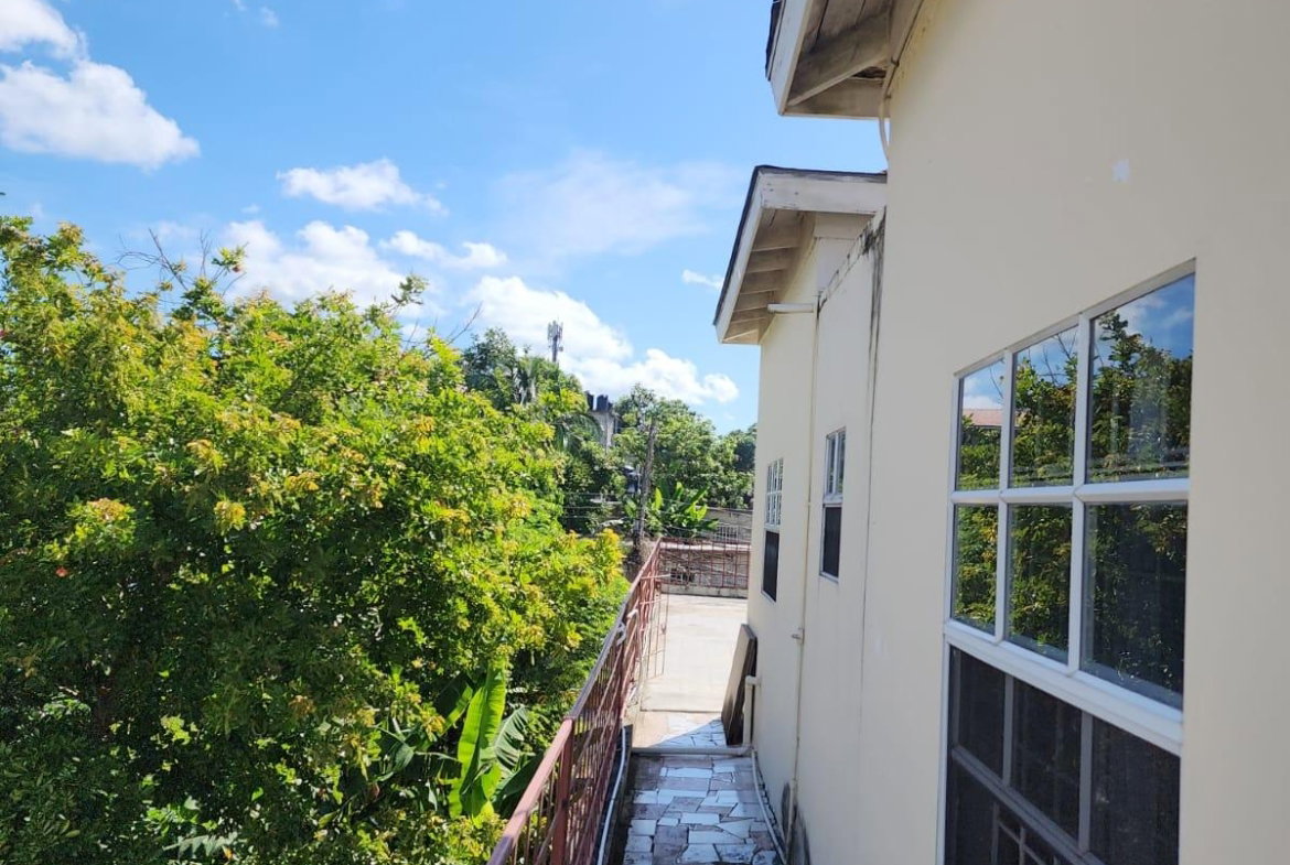 Ninth image of 595 Farm Pen in Farm Heights, St. James, Jamaica - property is For Sale