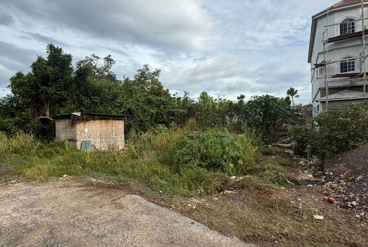 First image of 180 Grange Close in Boscobel, St. Mary, Jamaica - property is For Sale
