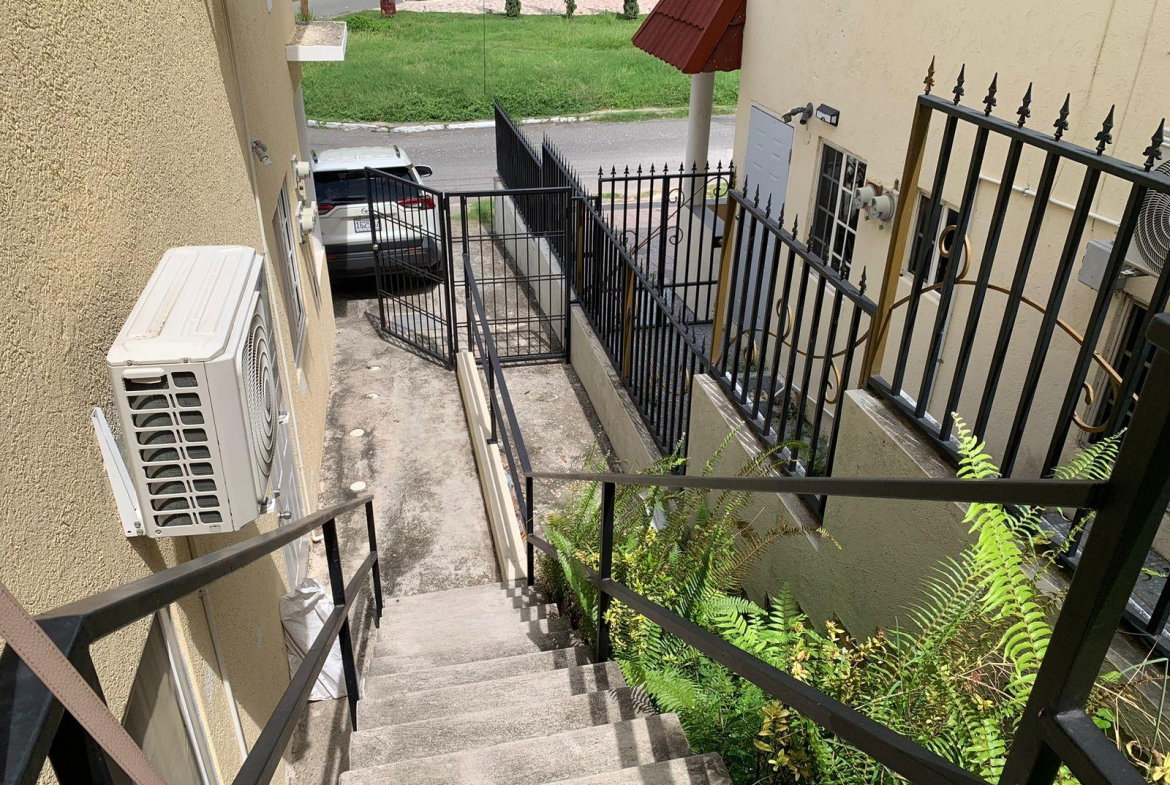 Thirteenth image of Apt 3-133 Pine Boulevard in Kingston 6, St. Andrew, Jamaica - property is For Rent