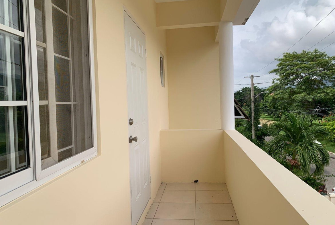 Tenth image of Apt 3-133 Pine Boulevard in Kingston 6, St. Andrew, Jamaica - property is For Rent