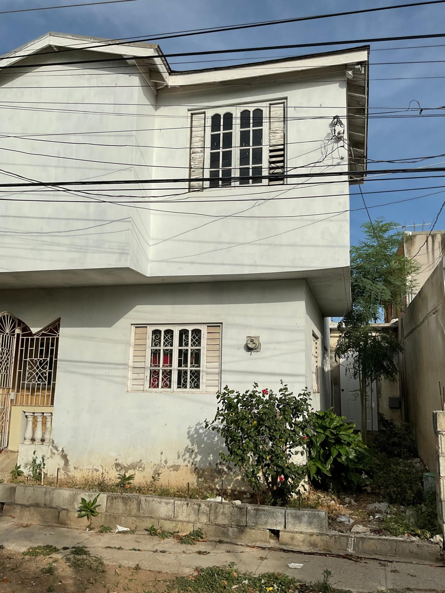 Versatile-4-Bedroom-House-for-Sale-in-Greater-Portmore-St.-Catherine-Jamaica Second image of 440 se 48w 2 East Greater Portmore in Greater Portmore, St. Catherine, Jamaica - property is For Sale
