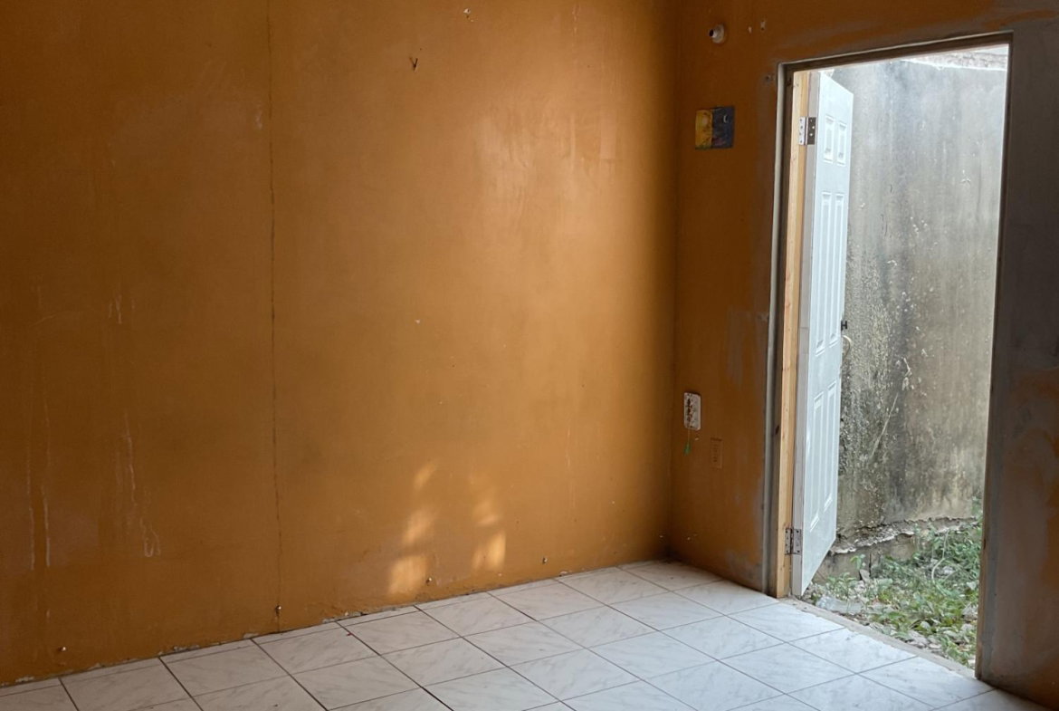 Fifteenth image of 440 se 48w 2 East Greater Portmore in Greater Portmore, St. Catherine, Jamaica - property is For Sale