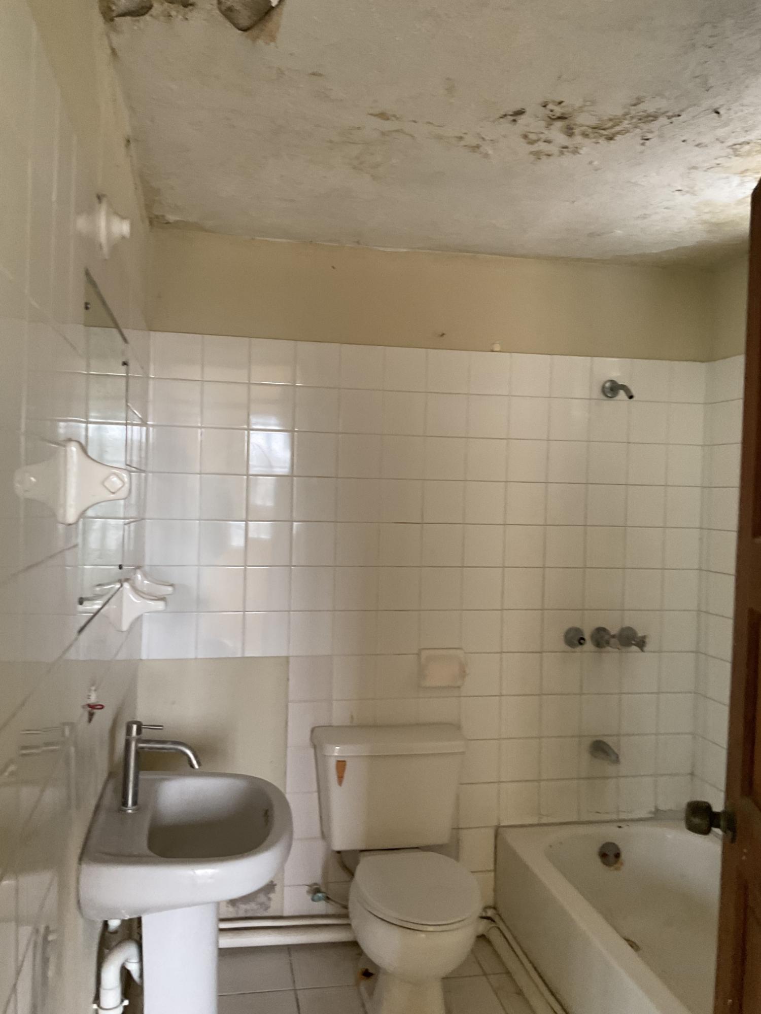 Versatile-4-Bedroom-House-for-Sale-in-Greater-Portmore-St.-Catherine-Jamaica Twenty-Sixth image of 440 se 48w 2 East Greater Portmore in Greater Portmore, St. Catherine, Jamaica - property is For Sale