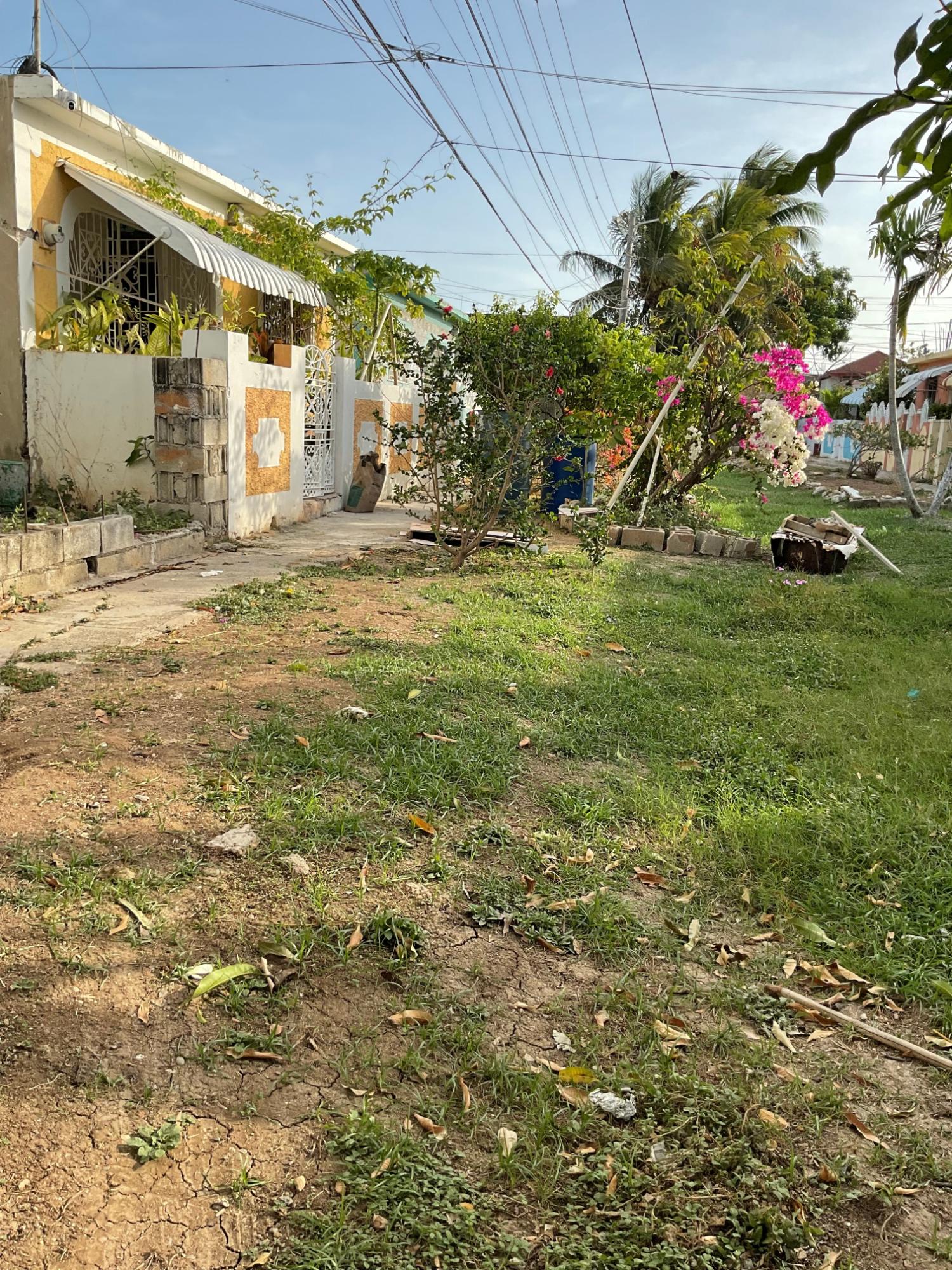 Versatile-4-Bedroom-House-for-Sale-in-Greater-Portmore-St.-Catherine-Jamaica Thirtieth image of 440 se 48w 2 East Greater Portmore in Greater Portmore, St. Catherine, Jamaica - property is For Sale